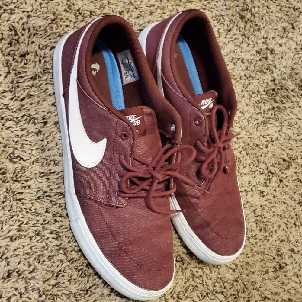 Nike sb portmore